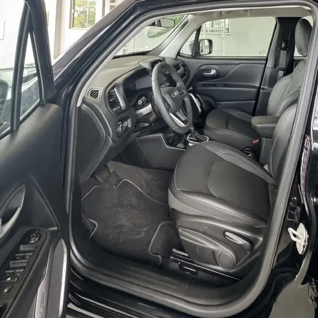 Jeep RENEGADE 1.3 T270 TURBO FLEX AT6