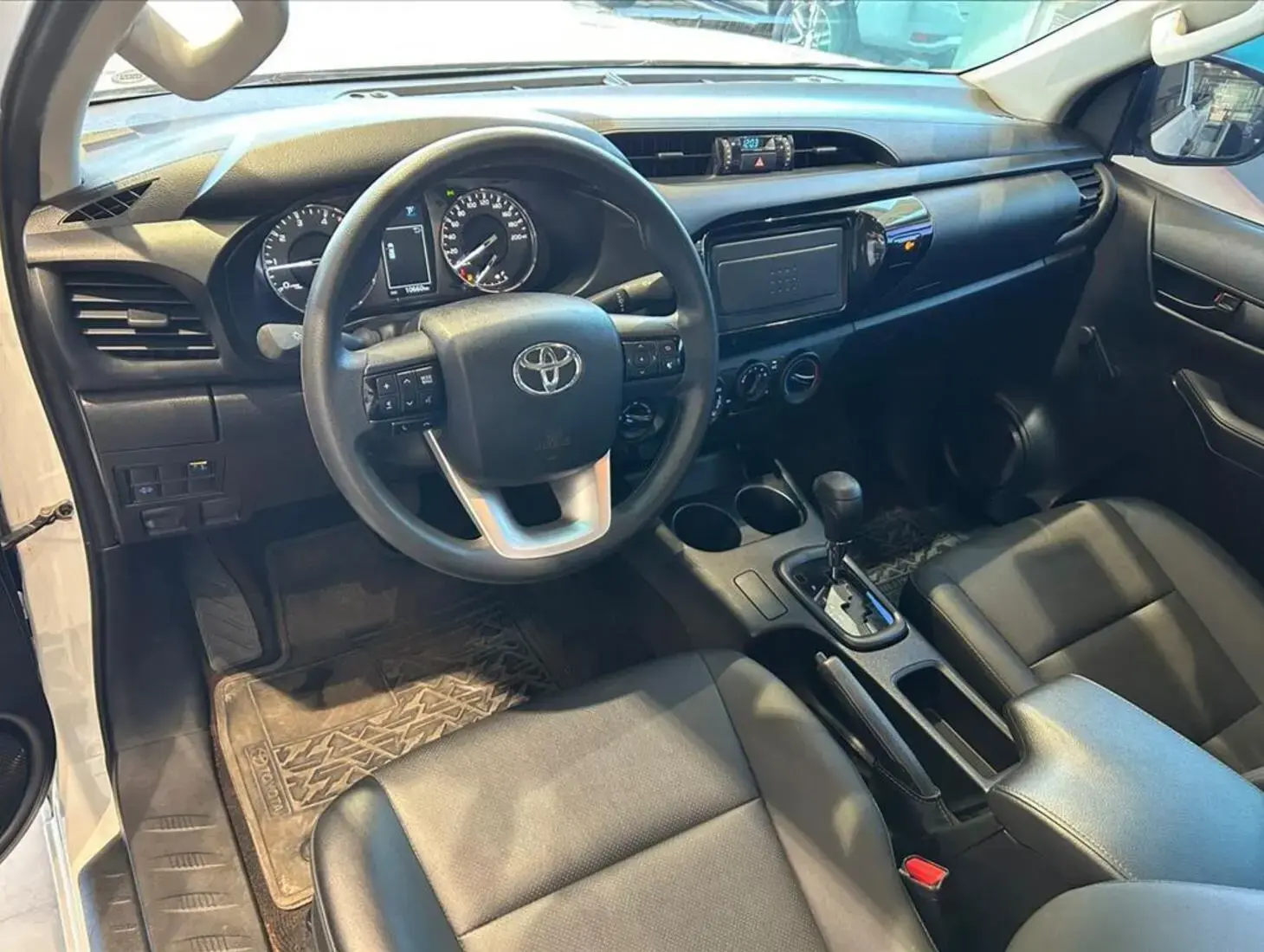 galeria HILUX