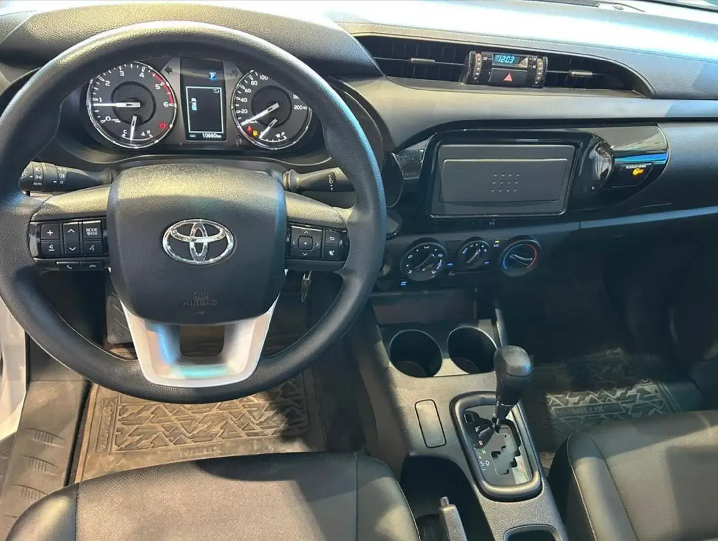 galeria HILUX