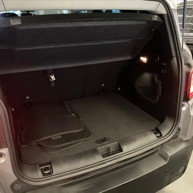 Jeep RENEGADE 1.8 16V FLEX SPORT 4P AUTOMÁTICO
