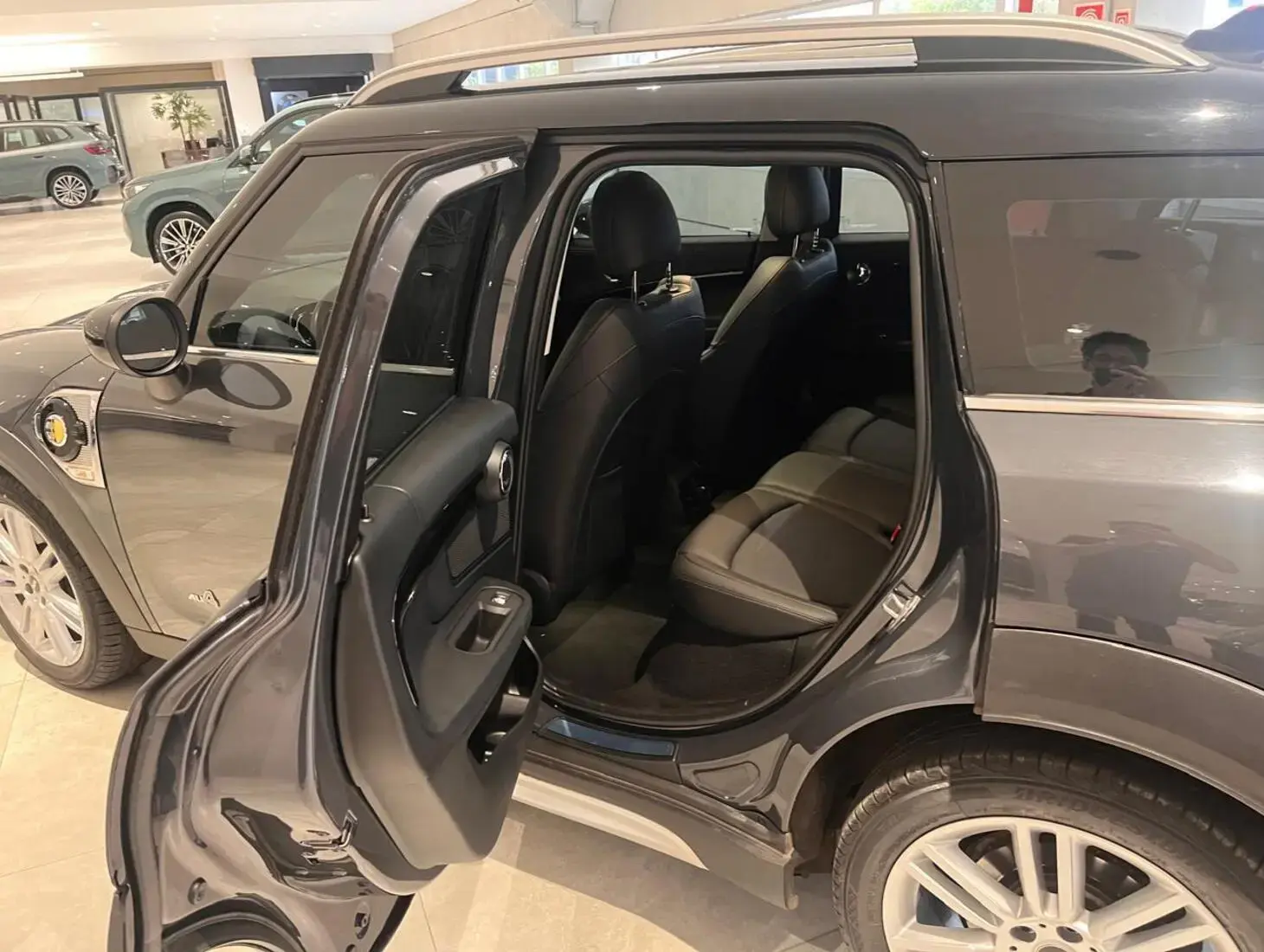galeria Cooper Countryman