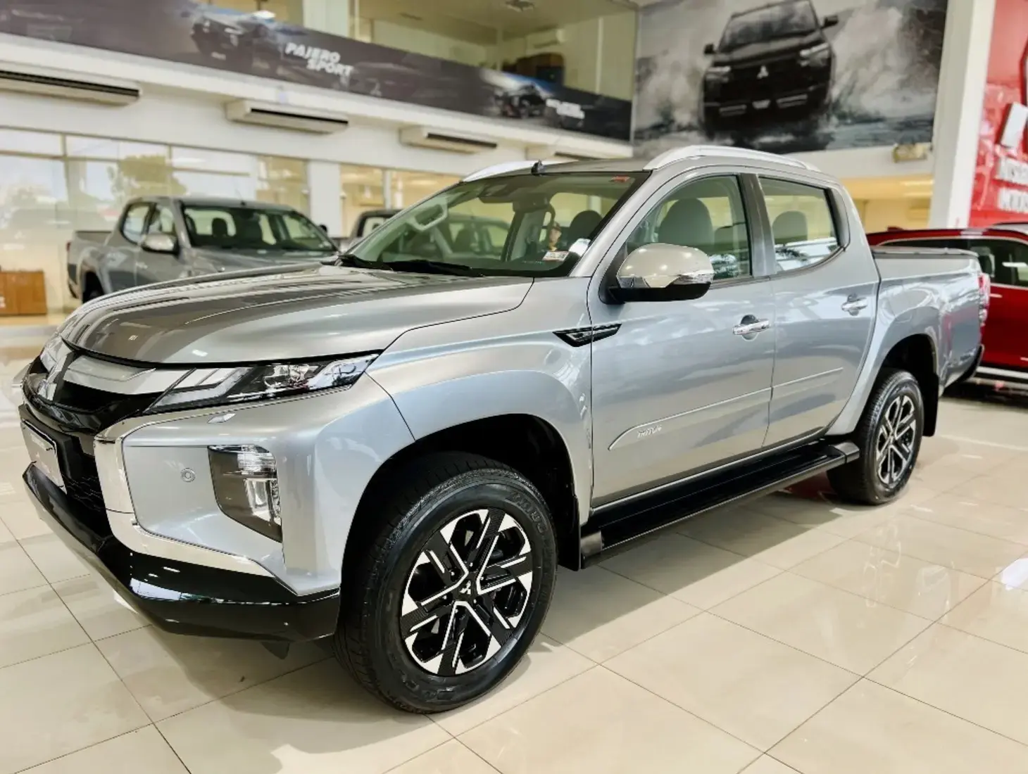 galeria L200 TRITON