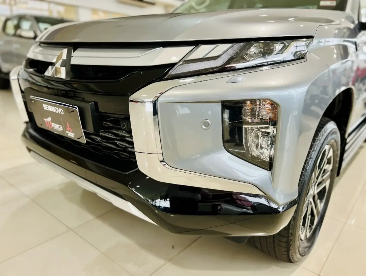 galeria L200 TRITON