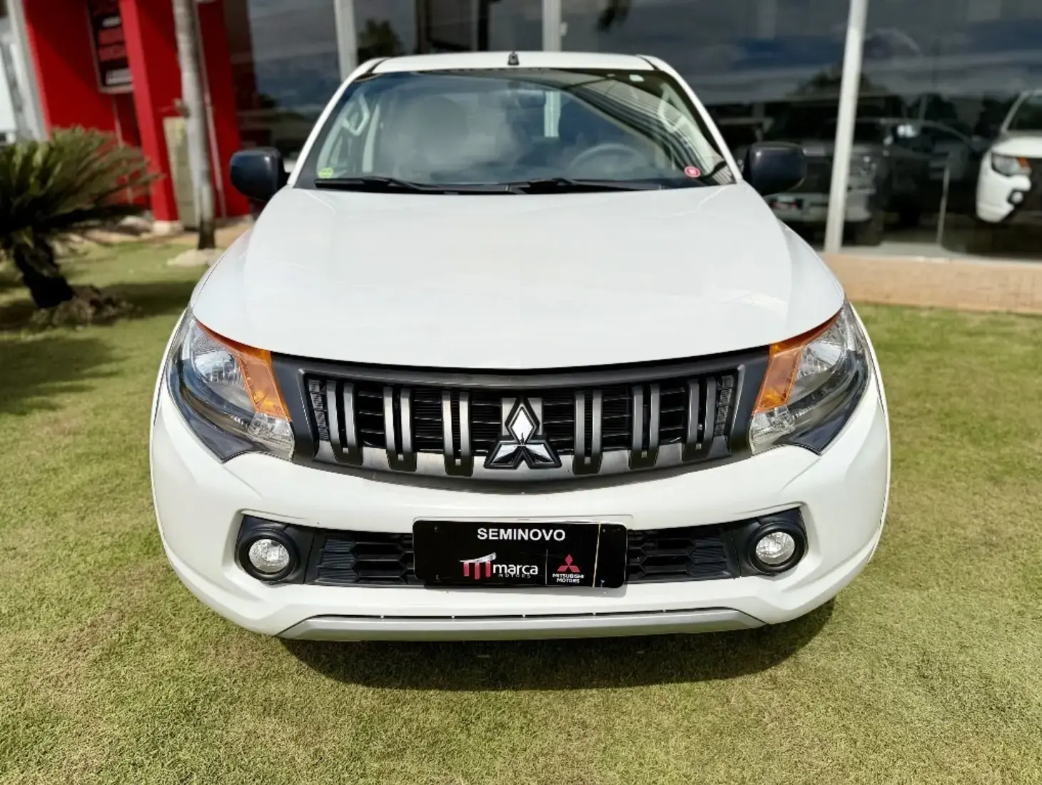 galeria L200 TRITON