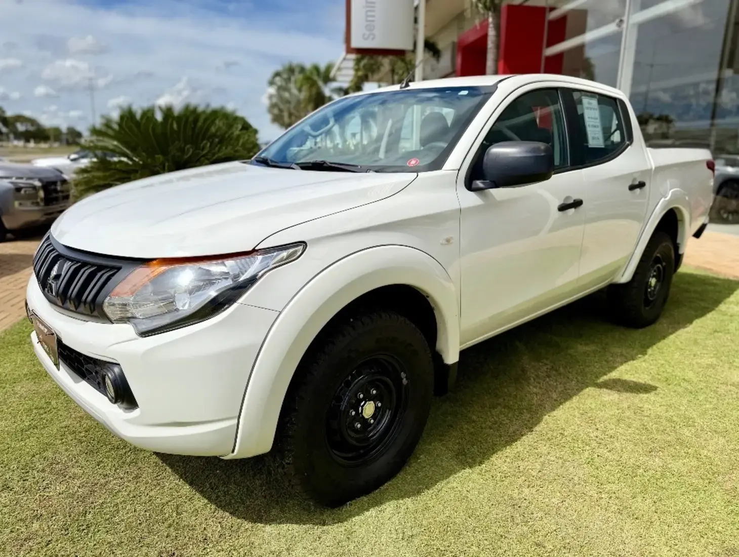 galeria L200 TRITON