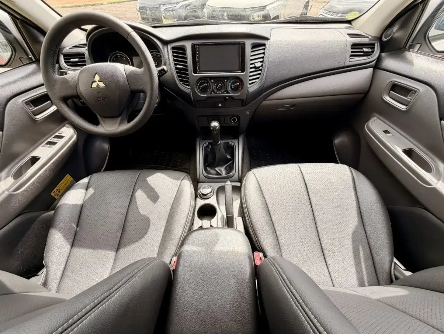 galeria L200 TRITON