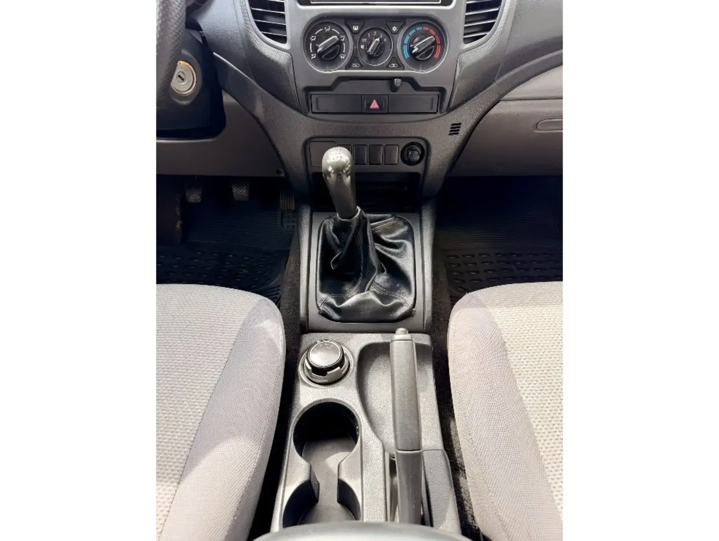 galeria L200 TRITON