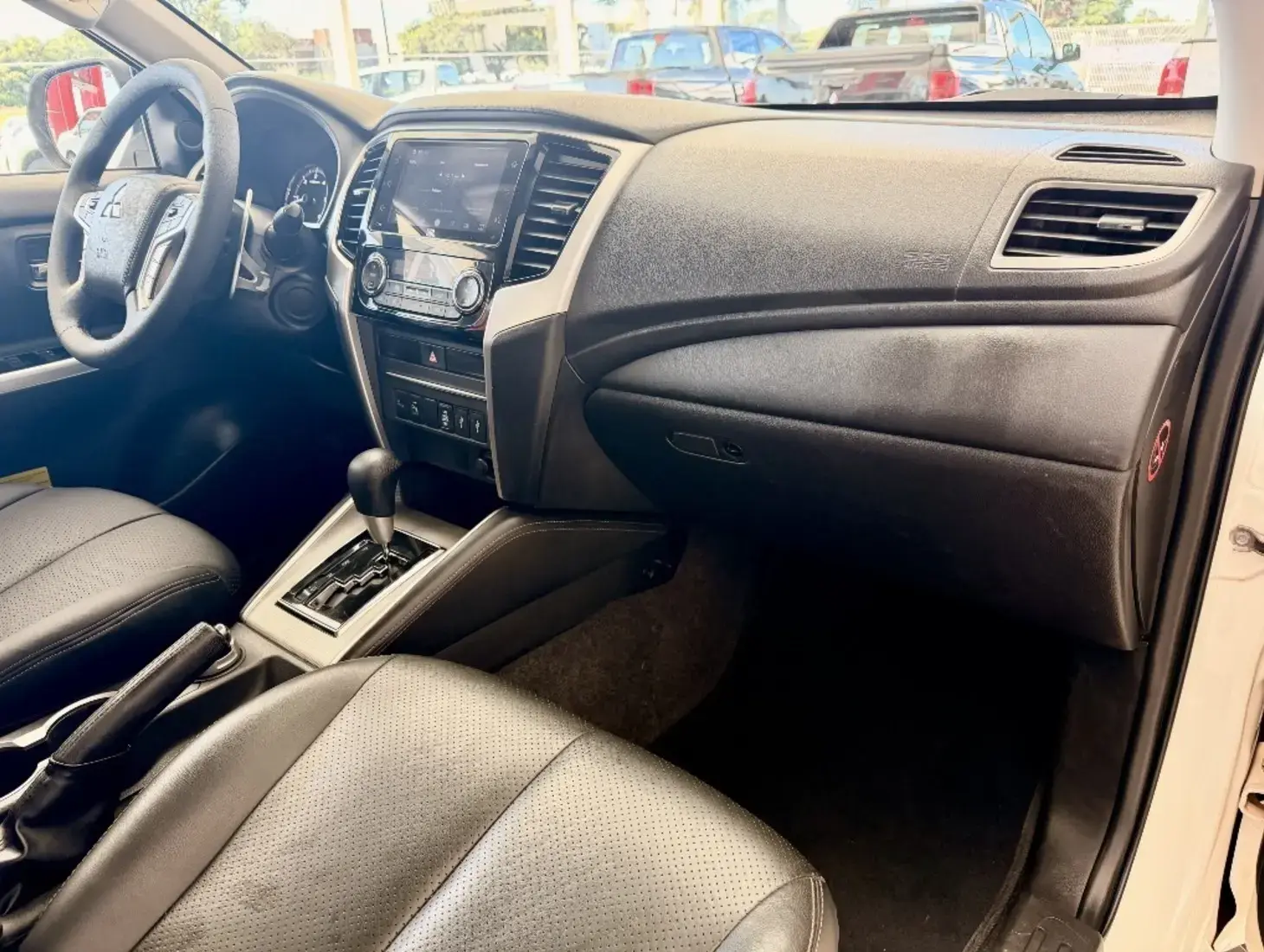 galeria L200 TRITON