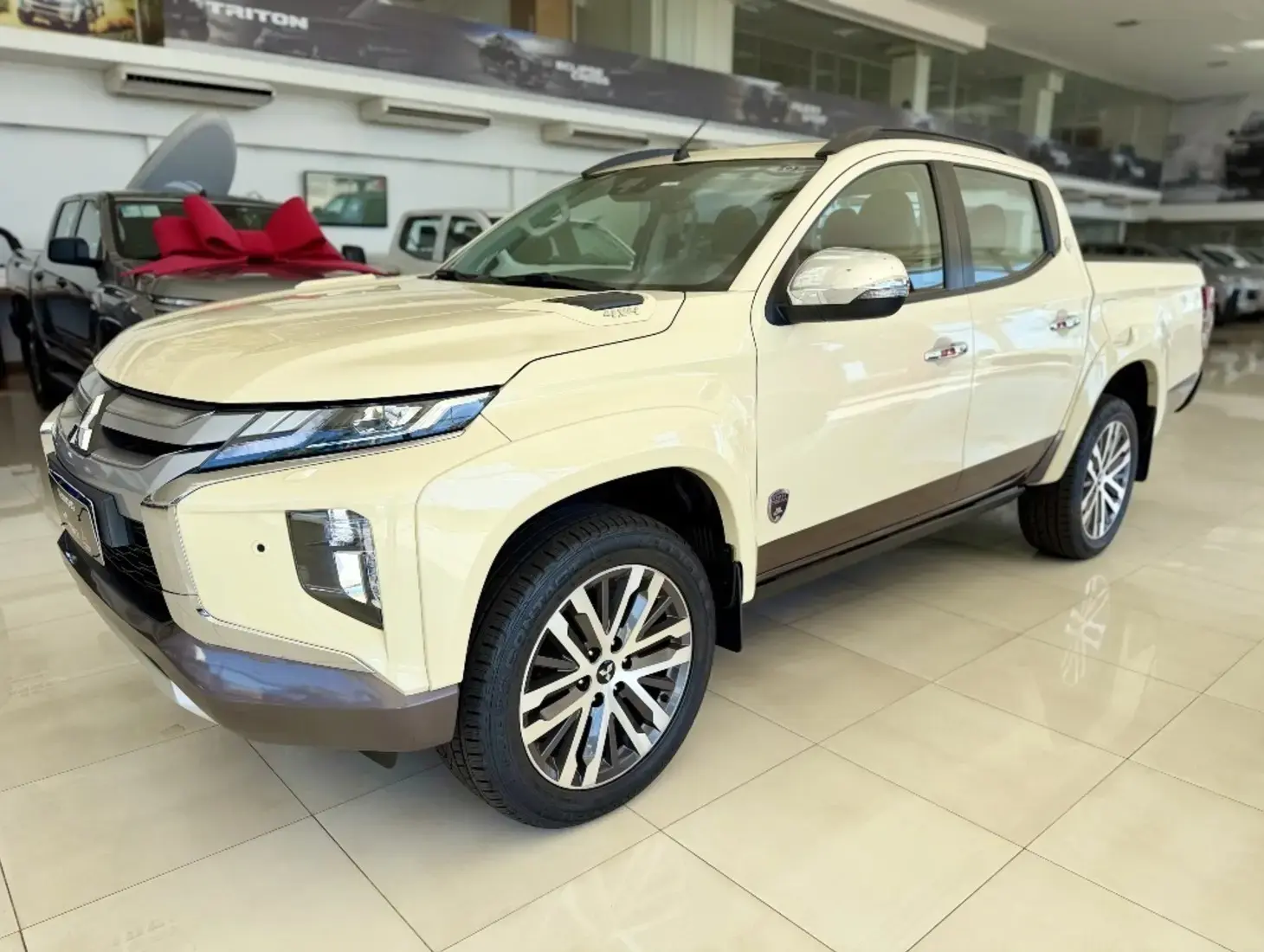galeria L200 TRITON