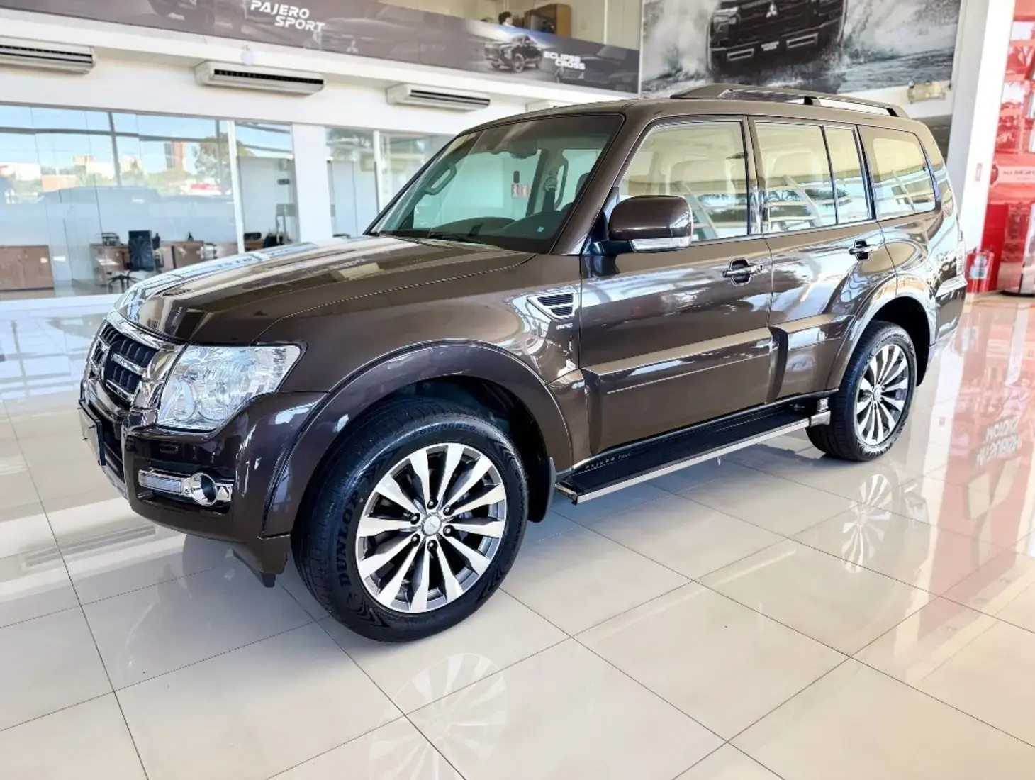 galeria PAJERO FULL