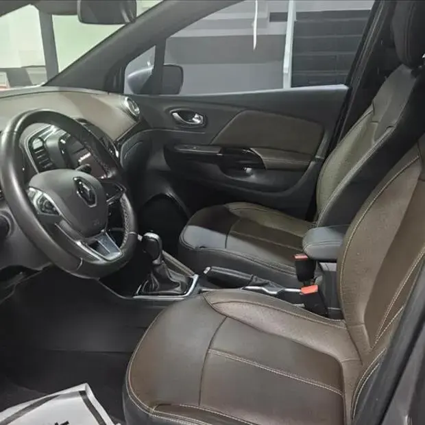 Renault CAPTUR 1.3 TCE FLEX ICONIC X-TRONIC