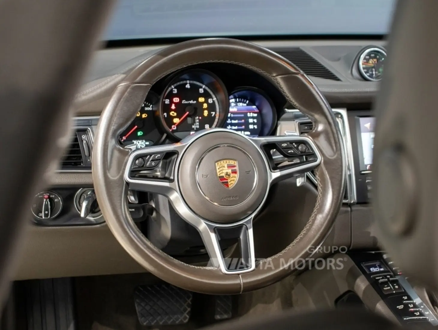galeria MACAN