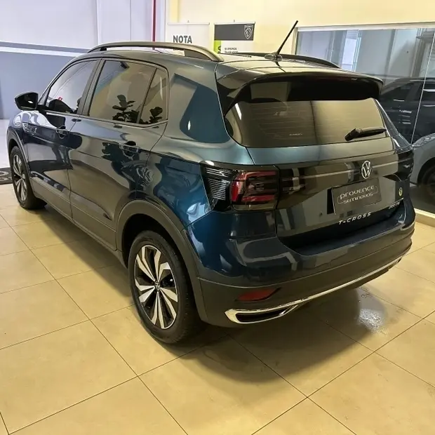 Volkswagen T-CROSS 1.0 200 TSI TOTAL FLEX COMFORTLINE AUTOMÁTICO
