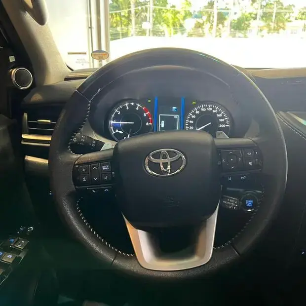 Toyota SW4 SRX Platinum 2.8 Turbodiesel 4x4 (Aut.) (7 Lugares)