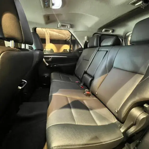 Toyota SW4 SRX Platinum 2.8 Turbodiesel 4x4 (Aut.) (7 Lugares)