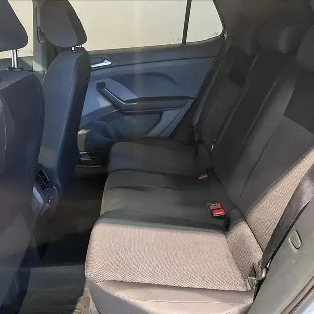 Volkswagen T-CROSS 1.0 200 TSI TOTAL FLEX AUTOMÁTICO