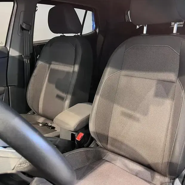 Volkswagen T-CROSS 1.0 200 TSI TOTAL FLEX AUTOMÁTICO