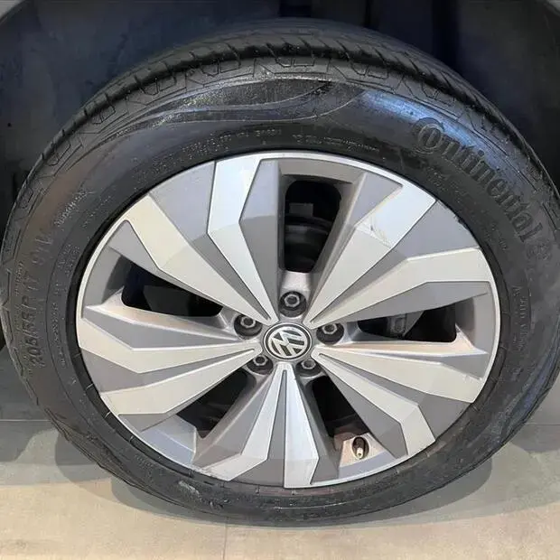 Volkswagen T-CROSS 1.0 200 TSI TOTAL FLEX AUTOMÁTICO