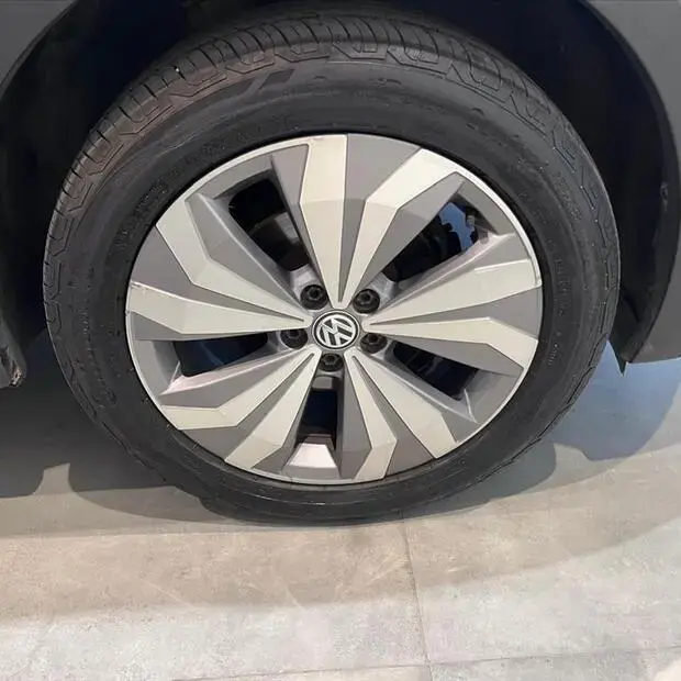 Volkswagen T-CROSS 1.0 200 TSI TOTAL FLEX AUTOMÁTICO
