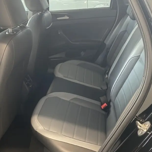 Volkswagen NIVUS 1.0 200 TSI TOTAL FLEX HIGHLINE AUTOMÁTICO