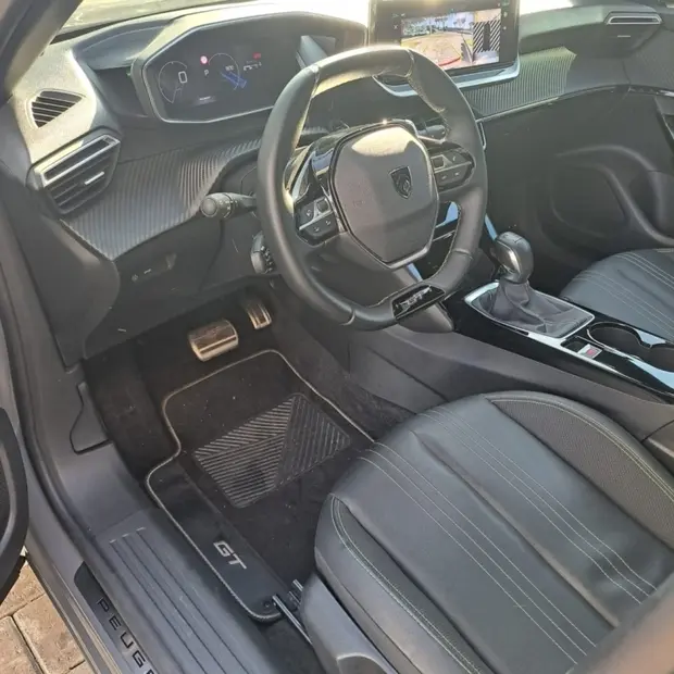 Peugeot 2008 1.0 TURBO 200 FLEX GT CVT