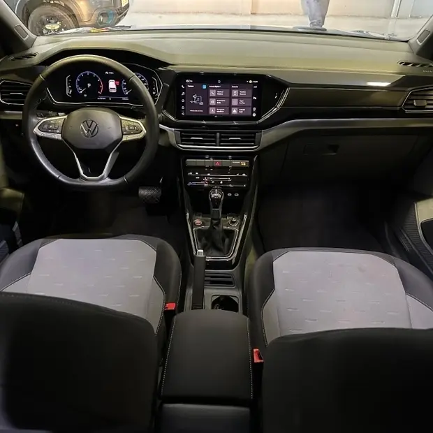 Volkswagen T-CROSS 1.0 200 TSI TOTAL FLEX COMFORTLINE AUTOMÁTICO