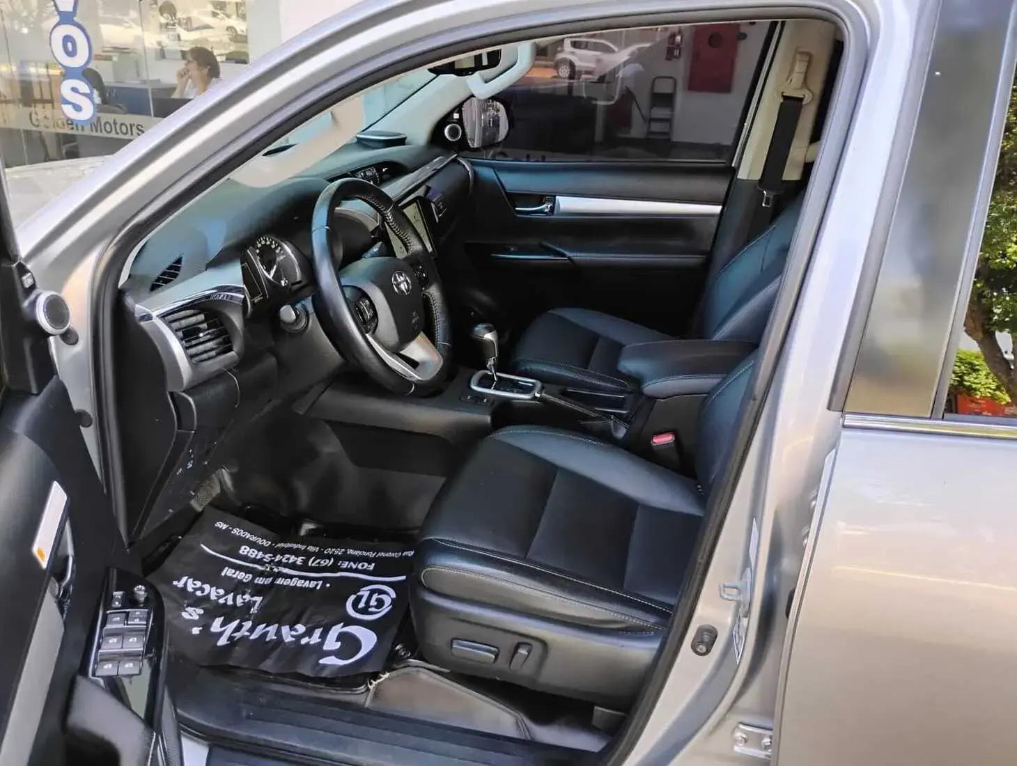 galeria HILUX