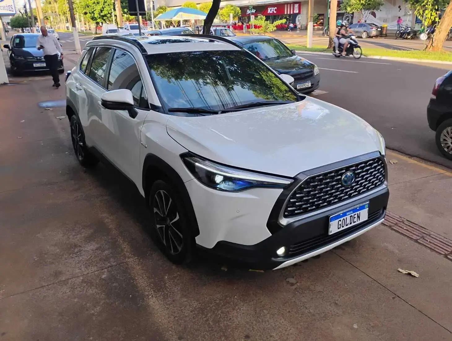galeria COROLLA CROSS