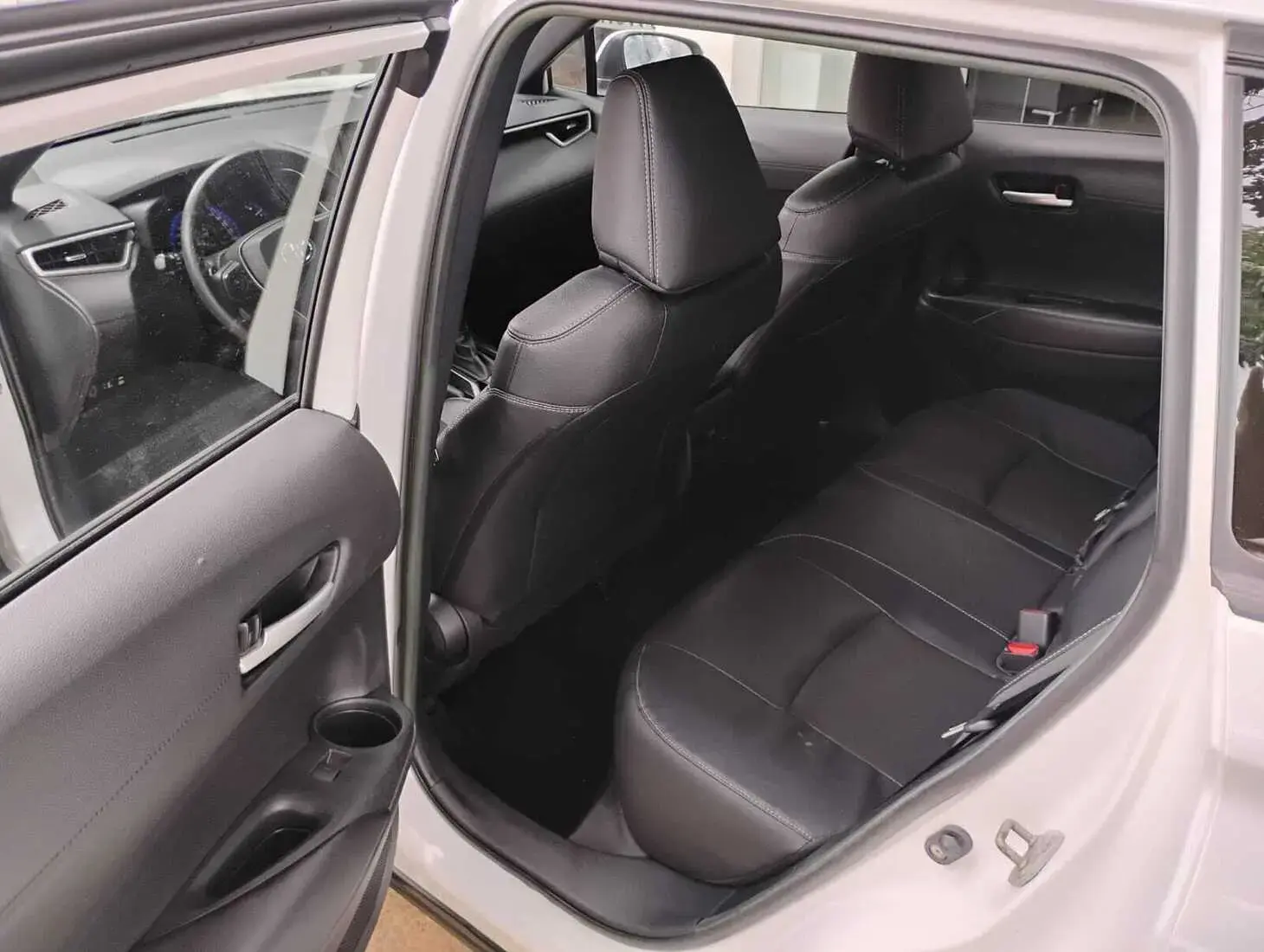 galeria COROLLA CROSS