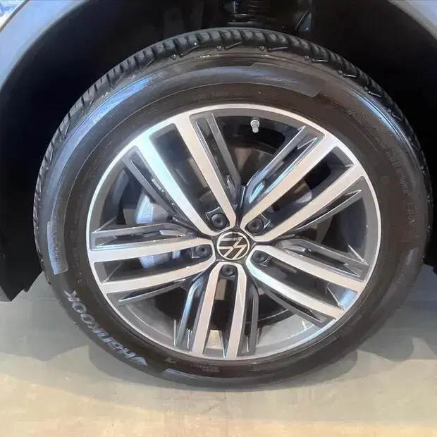 Volkswagen TIGUAN 2.0 300 TSI GASOLINA ALLSPACE R-LINE AUTOMÁTICO