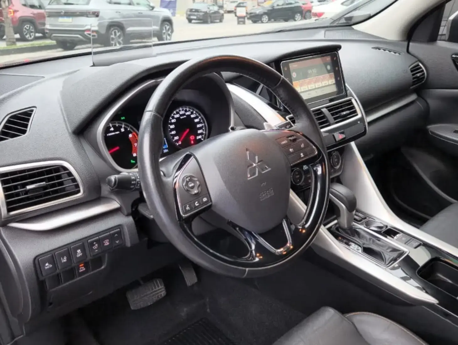 galeria Eclipse Cross