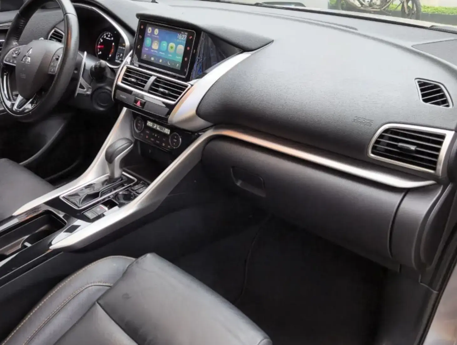 galeria Eclipse Cross