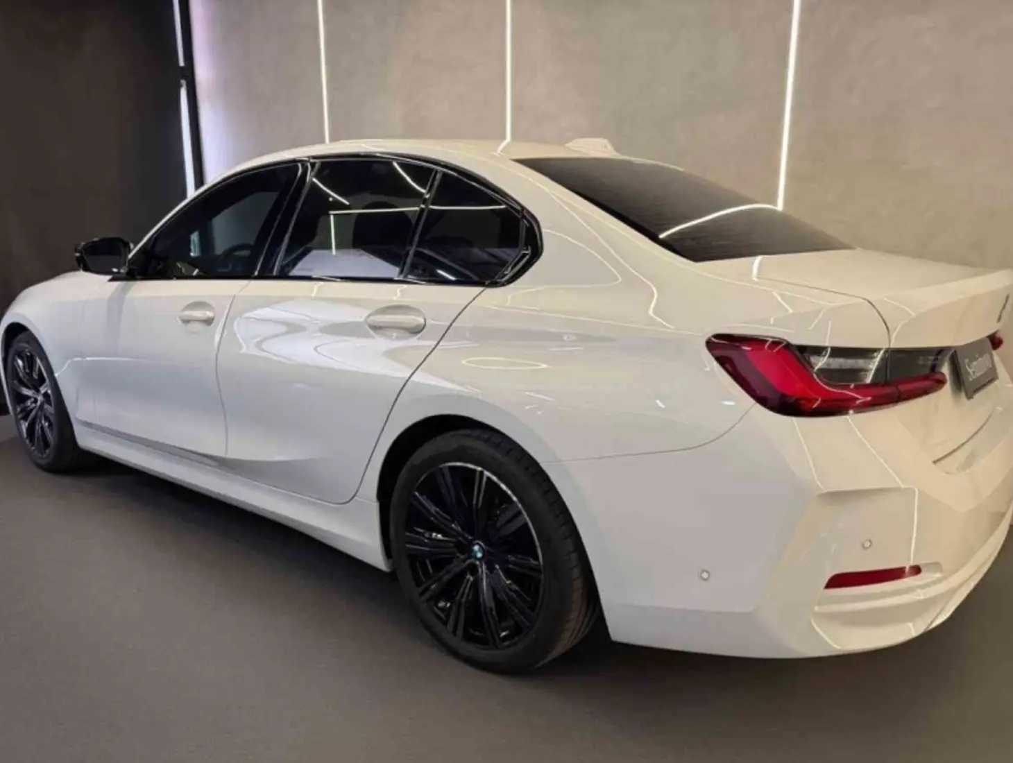 galeria 320i