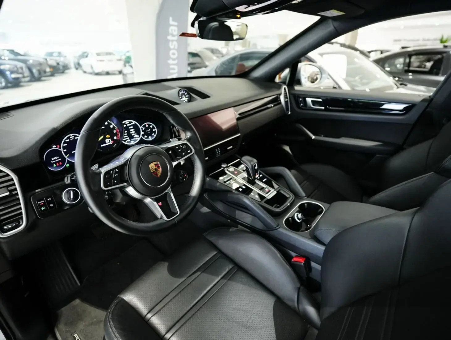 galeria Cayenne Coupé