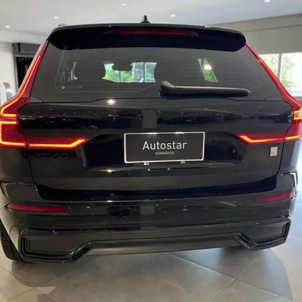 Volvo XC60 Polestar Engineered PHEV