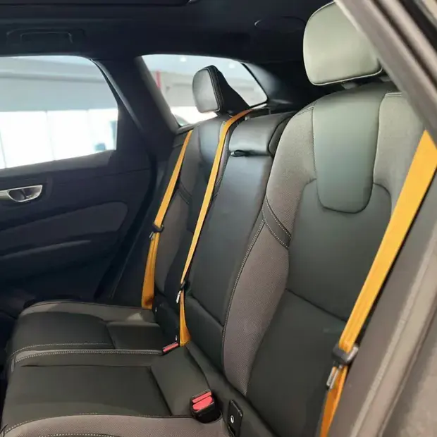 Volvo XC60 Polestar Engineered PHEV