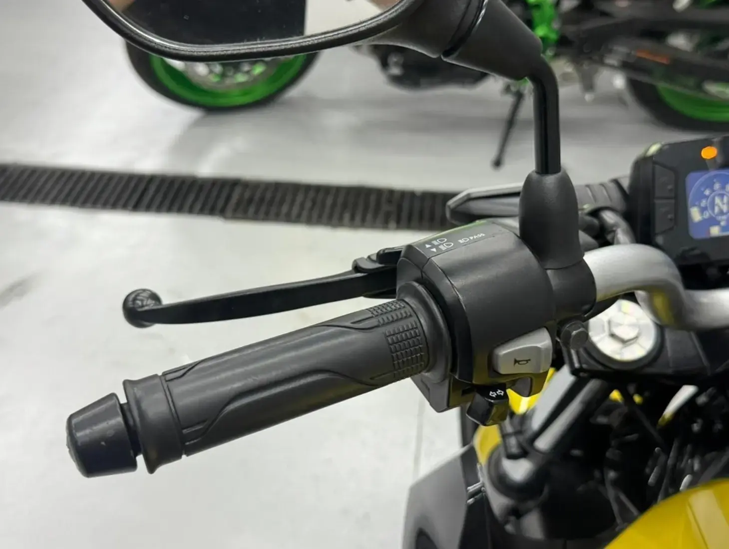 galeria CB 300F Twister Flex
