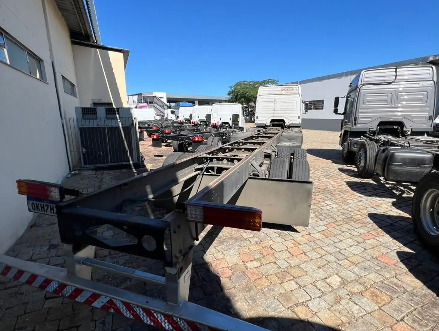 galeria ATEGO 2430 8X2 BITRUCK