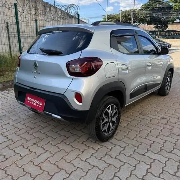 Renault KWID 1.0 12V SCE FLEX OUTSIDER MANUAL