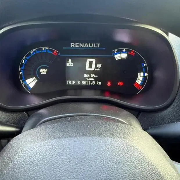 Renault KWID 1.0 12V SCE FLEX OUTSIDER MANUAL