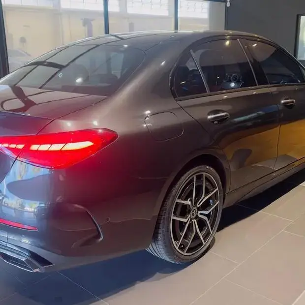 Mercedes Benz C300 Amg Line