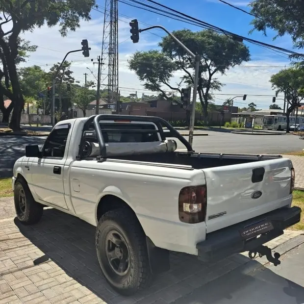 Ford RANGER 2.3 XLS 4X2 CS 16V GASOLINA 2P MANUAL