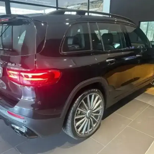 Mercedes Benz GLB 35 AMG