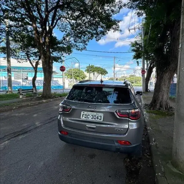 Jeep COMPASS 2.0 16V FLEX LONGITUDE AUTOMÁTICO