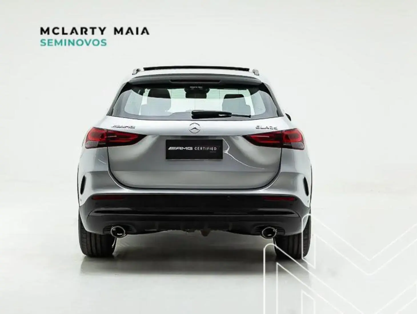 galeria GLA 35 AMG