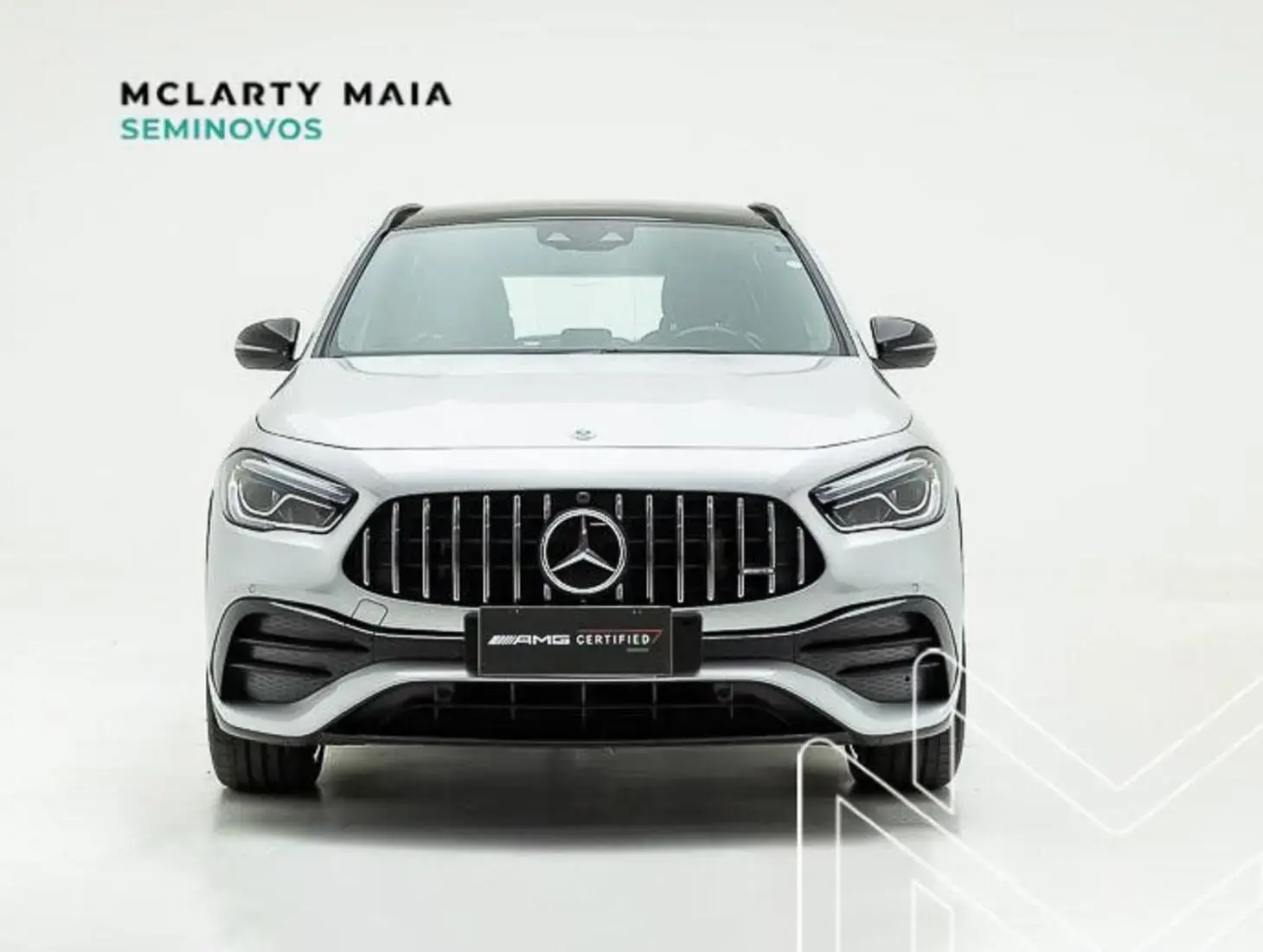 galeria GLA 35 AMG