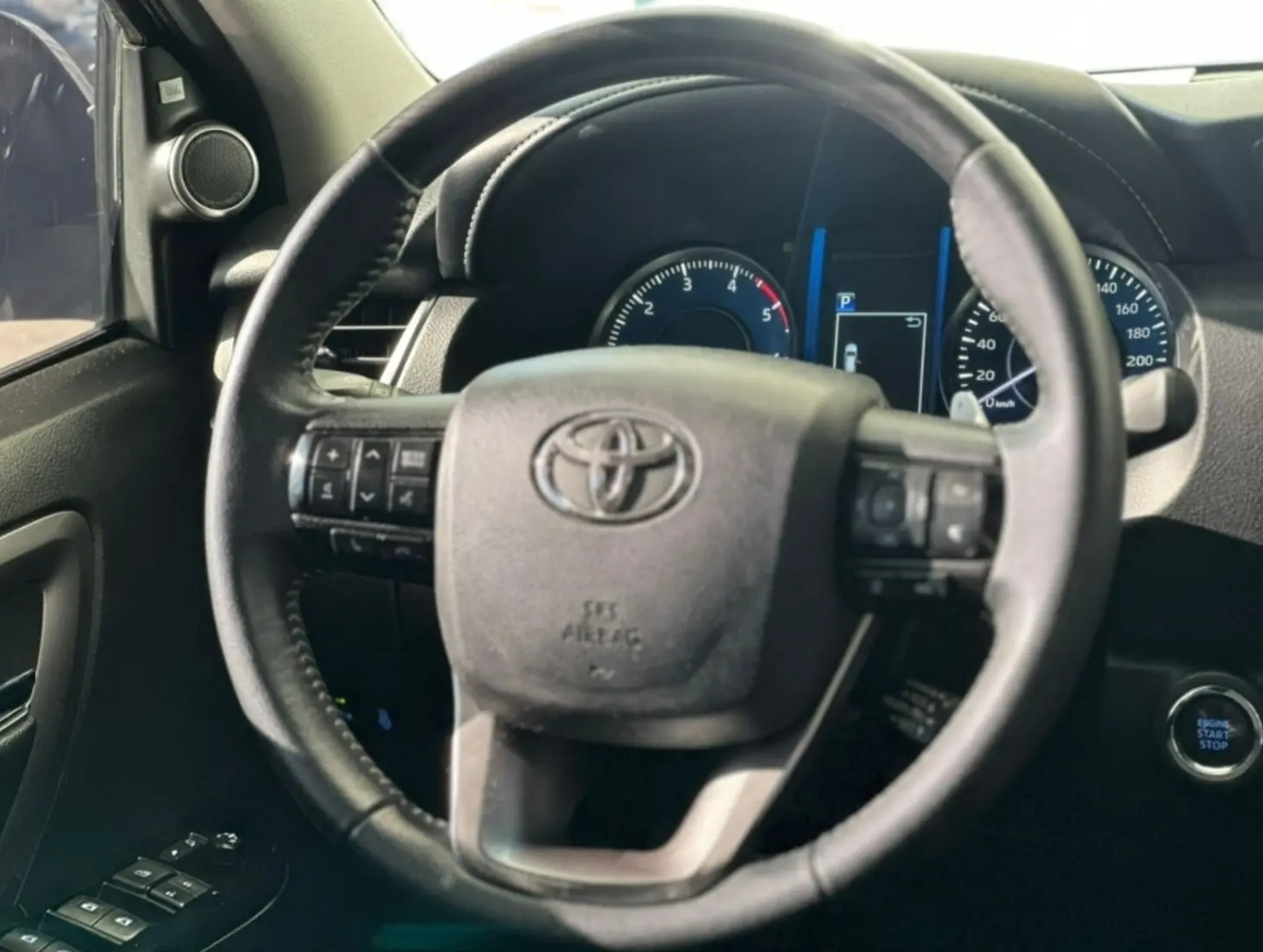galeria HILUX SW4