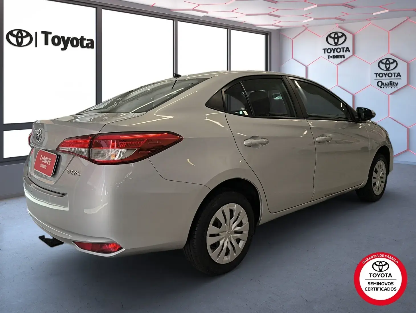galeria Yaris Sedan