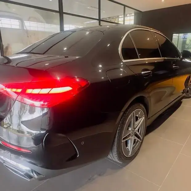 Mercedes Benz C200 AMG LINE