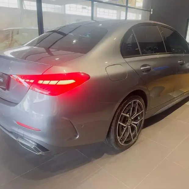 Mercedes Benz C300 AMG LINE